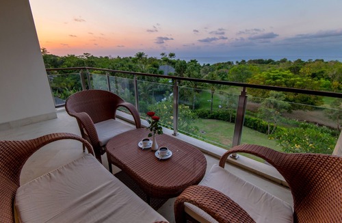 Jimbaran Bay Apartment | Ocean View Apartment in Ayana Resort Complex, Airport Pickup Included!