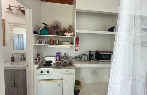 Cockburn Town Apartment | Ocean View W/Golf Cart-Balcony Studio-Grand Turk