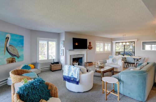Pajaro Dunes Apartment | Oceanfront Watsonville Condo with Beach Access!