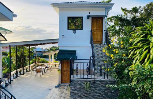 Beau Vallon Apartment | Oceanic View Lodges