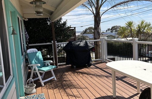 Aptos House | Oceanview Bungalow With Hot Tub - Walk To Beach - Pet Friendly