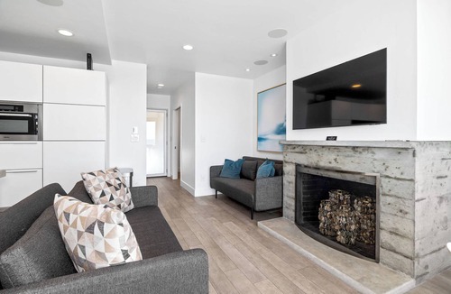 Rio del Mar House | Oceanview Retreat With Rooftop Deck