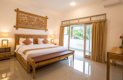 Ubud House | One Bedroom Deluxe Jungle View