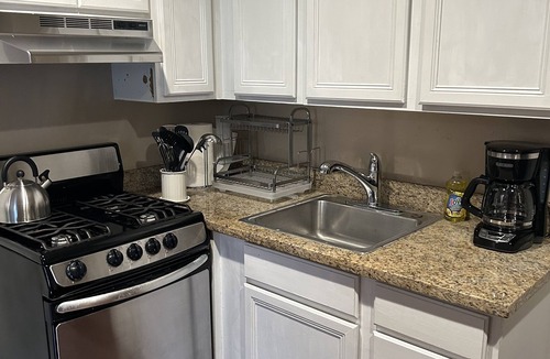 Scotts Valley Apartment | One bedroom redwood retreat with hiking trails