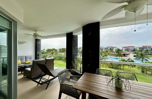 Jimenez Condo | OV324N (2-Bedroom Condo) with Pool and Ocean view - Handicap accessible by RedAwning