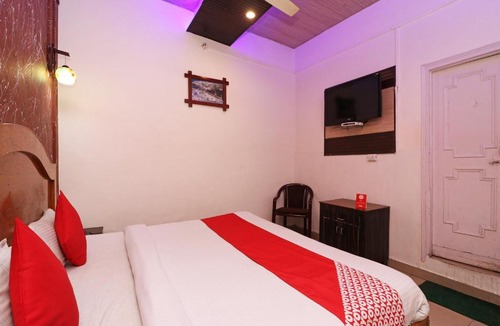 Wanagiri Hotel | OYO 3832 D'Daun Homestay