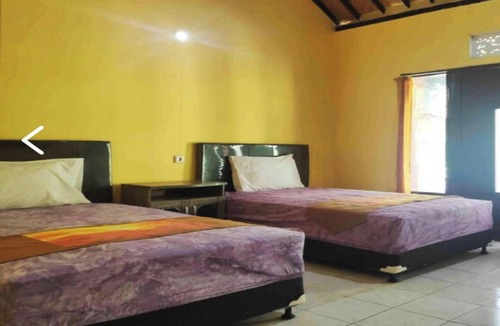 Mengwi Hotel | OYO 94014 The Sanya Homestay