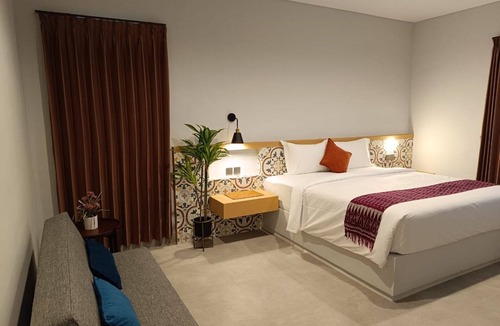 Ketewel Hotel | Padinis Villa & Coffee