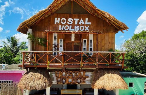 Downtown Holbox Hostel | Palapa amaizing