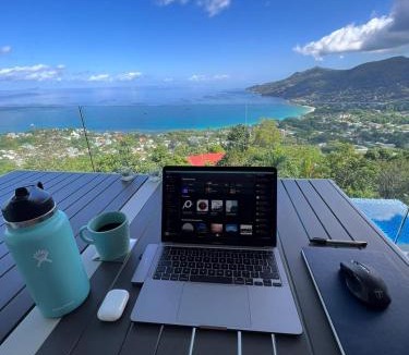 Beau Vallon Apartment | Paradise Heights Luxury Apartments & Villa