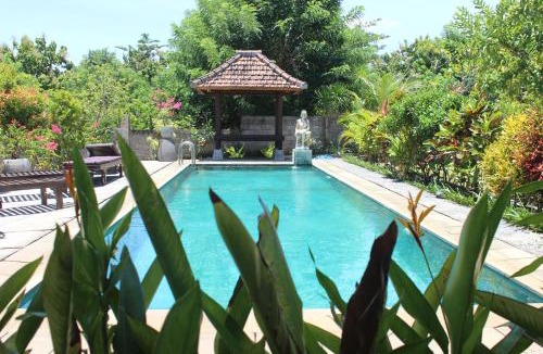 Jimbaran Bed & Breakfast | Paranyogan Homestay