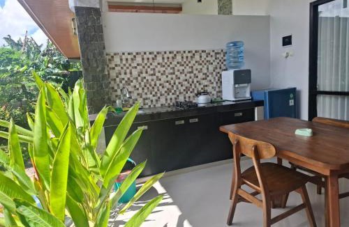 Jimbaran Bed & Breakfast | Paranyogan Homestay