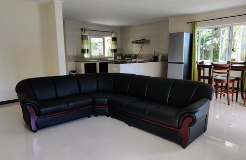 Anse aux Pins Apartment | Peace in Paradise with mountain views and 5 minutes walk to the beach