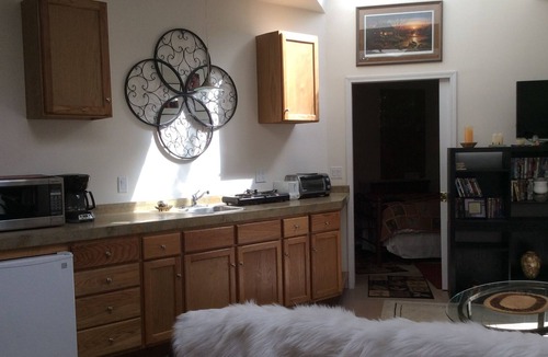 Scotts Valley Cottage | Peaceful mountain retreat