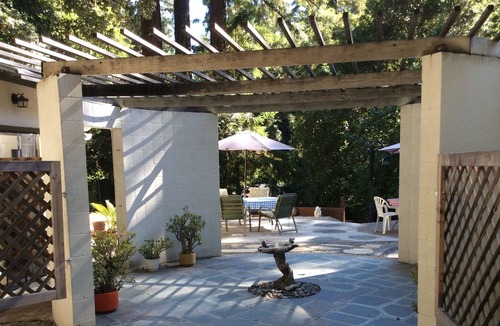 Scotts Valley Cottage | Peaceful mountain retreat