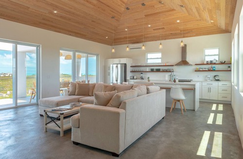 Long Bay Hills Villa | Ponciana Vista w/Expansive view, pool