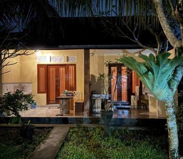 Melayang House | Pondok Gepokan Homestay