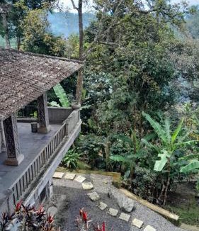Wongaya Gede Bed & Breakfast | pranamastra bali