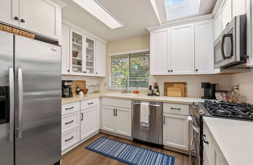 Eastside Santa Cruz House | Pristine Santa Cruz Beach House