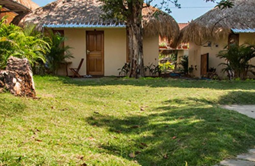 Bukit Resort | Private room ∙ 2 guests