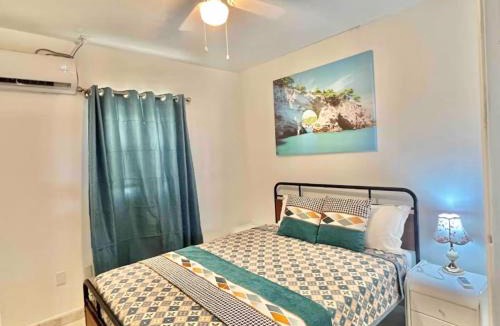 Venetian Road Settlement Apartment | Rare find! Cozy 2-bedroom Apartment in Venetian Road
