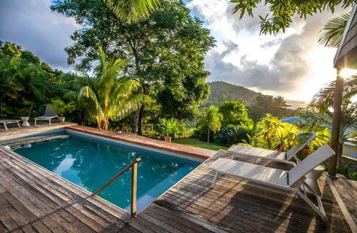 Mahe Island Apartment | Red Coconut Self-Catering