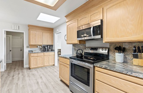 Opal Cliffs House | Relaxing Oceanfront Home near Beaches, Shopping, Dining, and Nightlife