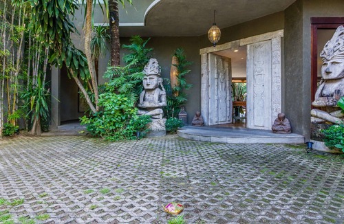 Central Seminyak Villa | Rent a Luxury Villa in Bali Close to the Beach, Bali Villa 2086