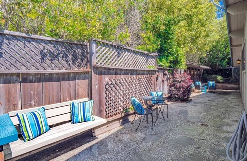 Rio del Mar House | Rio Del Mar home in walking distance to golf-course and 2 mins drive to beach