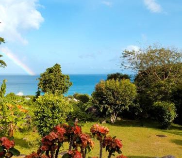 Mare Anglaise Apartment | Rose Self Catering