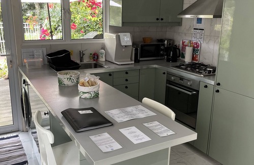 Anse Royale House | Royal Bay Apartment-Studio Apartment in Tropical Garden 3 min to Glorious Beach