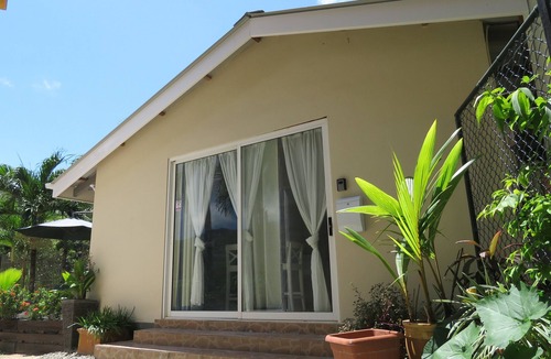 Anse Royale House | Royal Bay Apartment-Studio Apartment in Tropical Garden 3 min to Glorious Beach