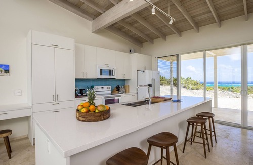 Cockburn Harbour Hotel | Sailrock South Caicos, Small Luxury Hotels of the World