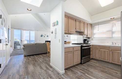 Capitola House | Sandy Toes Sanctuary