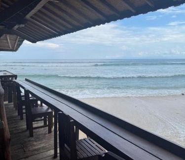 Jimbaran House | Santai Guesthouse Balangan