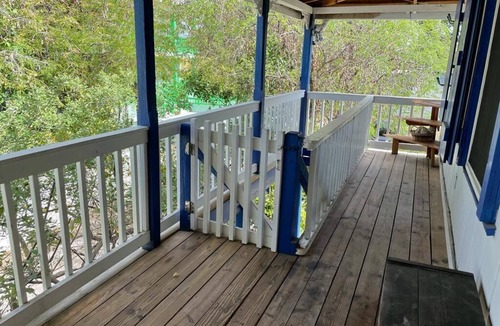 Cockburn Town Apartment | Sea Breeze Guest House - Grand Turk