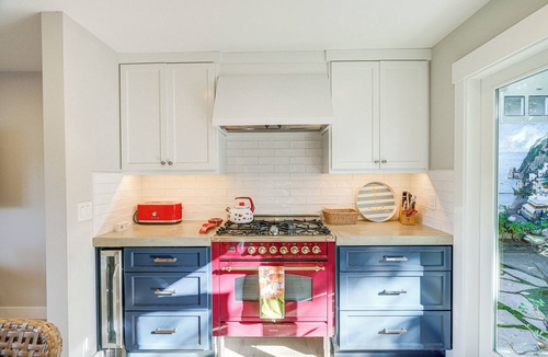 Rio del Mar Cottage | Seascape Aptos Retreat w/Bocce Ball Court!