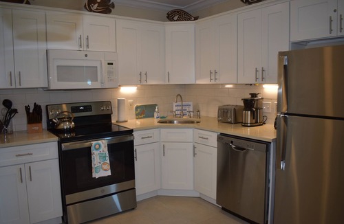 Wheeland Settlement Condo | Secluded Condo, Beautiful Turquoise water awaits you!