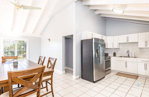 Bottle Creek Apartment | Secluded Villa | Lagoon Views | Private Balcony