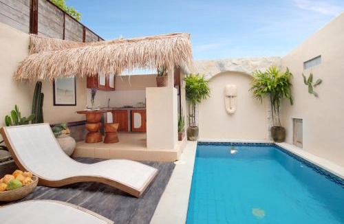 Dyanapura House | Seminyak Beach Bungalow Studio Villa 1 with private pool SBB1