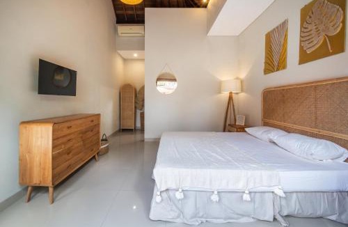 Nakula Villa | [Seminyak central] private 3 bedrooms villa with swimming pool