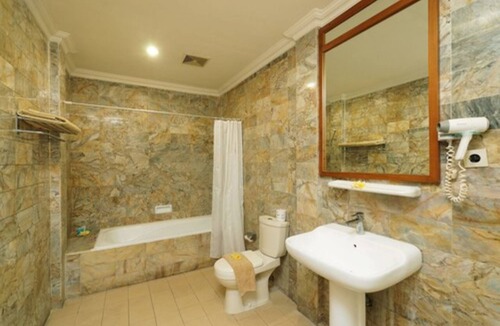 Dyanapura Hotel | Seminyak Paradiso Hotel