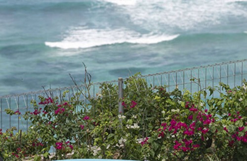 Kutuh Villa | Serenity Above the Surfline – Bali Villa 1089