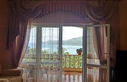 Anse Royale House | SeyBreeze Villa