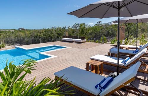 Long Bay Apartment | Sienna I Long Bay Retreat I Luxury Stay Near Grace Bay & Long Bay Beach