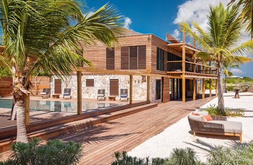 Providenciales House | Silver Sands- Luxury 8 bedroom Villa