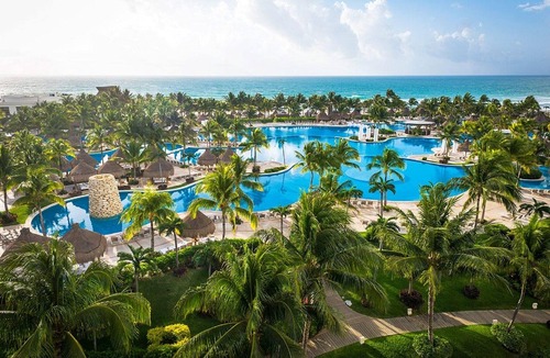 Villa Juarez Condo | SPECIAL 3BR/3BA GrndLuxxe Suite, AVAIL NOV 1-8 '20 Riv.Maya, Golf, Massage, Fab!