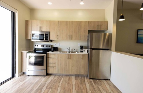 Leeward Settlement Apartment | Stay in a Long Bay Beach Villa with a Shared Pool