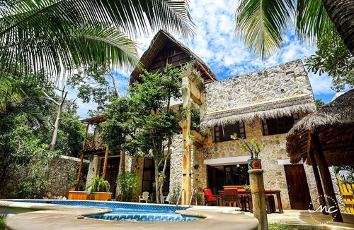 Xcaret House | Stone House with Pool and large Garden, ideal for families