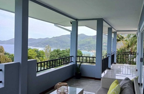 Anse Royale Villa | Stunning 3BR Villa with Exceptional Views - Steps from Beach & Local shops